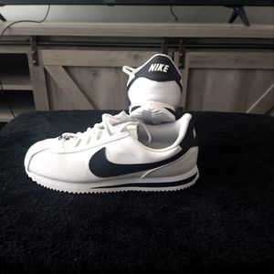Nike Cortez